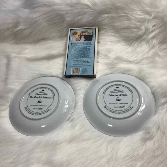 Diana, Princess of Wales Collection Limited Ed Franklin Mint Plates Sealed VHS - Picture 7 of 11